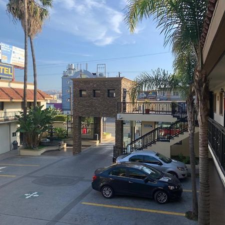 Hotel San Luis Rancho Mesa de Tijuana Екстериор снимка