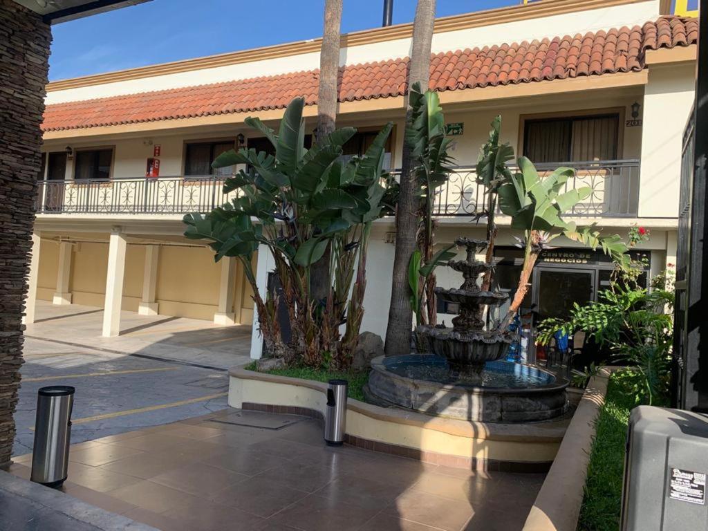 Hotel San Luis Rancho Mesa de Tijuana Екстериор снимка