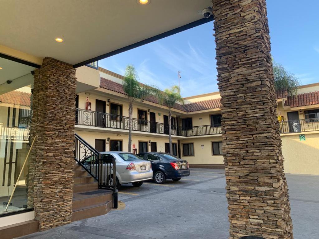 Hotel San Luis Rancho Mesa de Tijuana Екстериор снимка